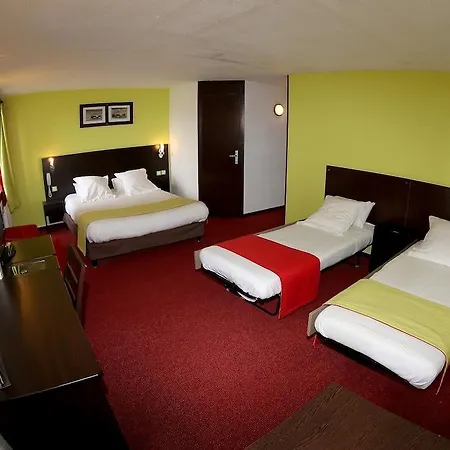 Kyriad Montlucon - Victor Otel Saint-Victor-des-Oules
