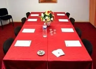 Hotel Kyriad Montluçon - Victor Saint-Victor-des-Oules