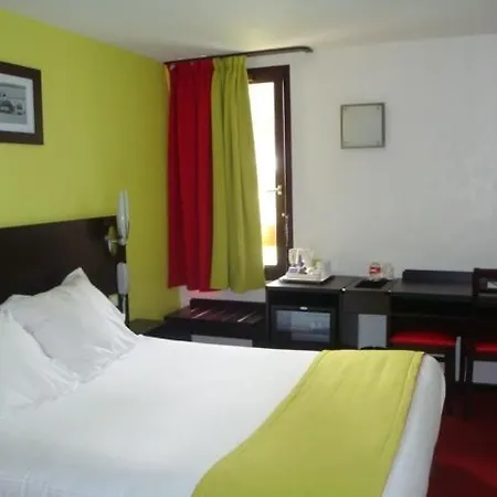 Kyriad Montluçon - Victor Saint-Victor-des-Oules