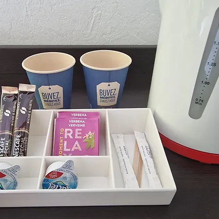 Kyriad Montluçon - Victor 3*