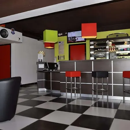 Hotel Kyriad Montluçon - Victor