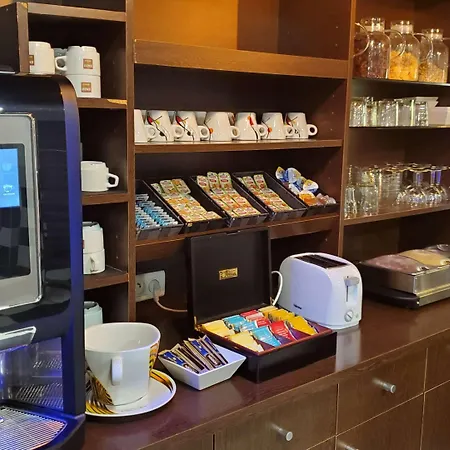 Hotel Kyriad Montluçon - Victor