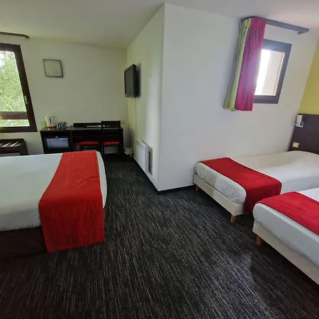 Kyriad Montlucon - Victor Hotel Saint-Victor-des-Oules