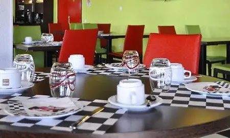 Hotel Kyriad Montluçon - Victor