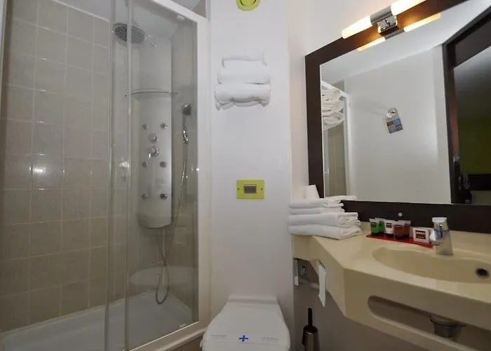 Hotel Kyriad Montlucon - Victor 3*